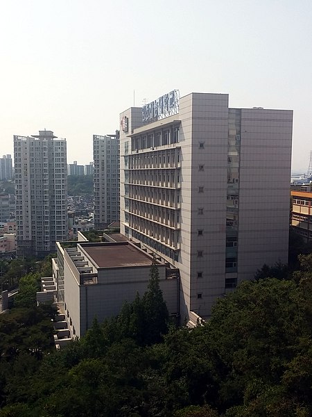 File:JEI University.jpg