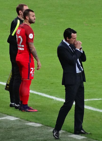 Jesé alongside manager Unai Emery for Paris Saint-Germain in 2017.