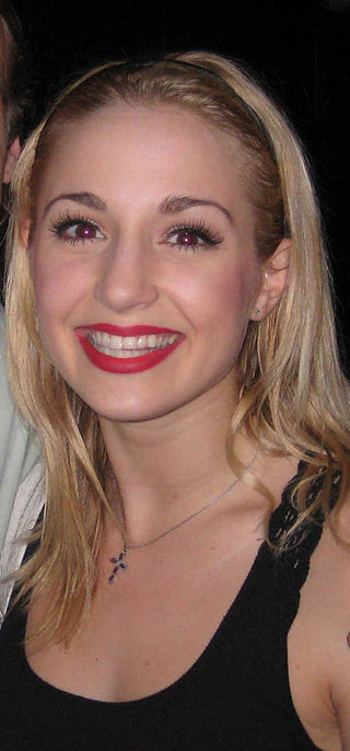 <span class="mw-page-title-main">Jessica Lee Goldyn</span> American Broadway actress (born 1985)