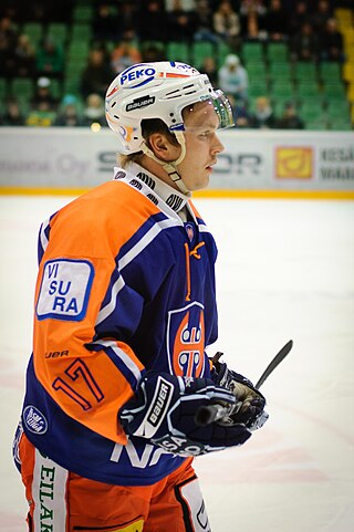 <span class="mw-page-title-main">Joonas Koskinen</span> Finnish ice hockey player