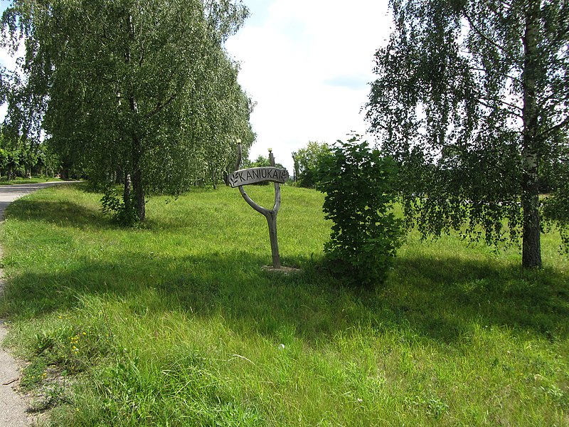 File:Kaniūkai, Lithuania - panoramio (3).jpg