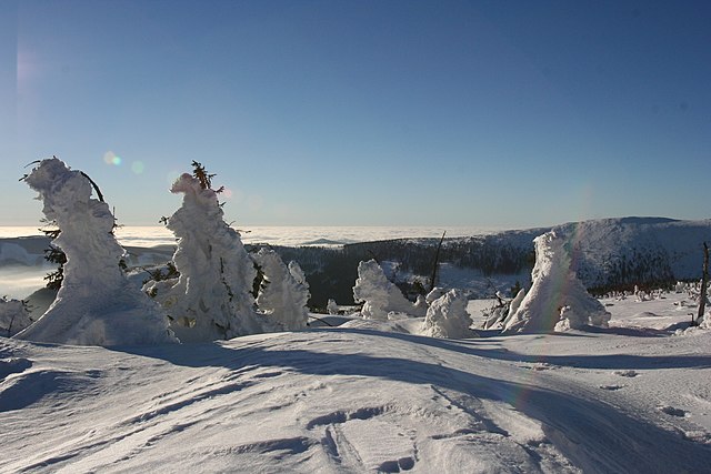 File:Karkonosze_glacial_forms.jpg