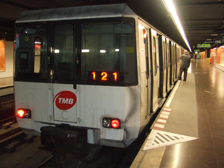 <span class="mw-page-title-main">Hospital de Bellvitge station</span> Metro station in Barcelona, Spain