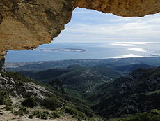 2a posició març del 2010. Vista de la Punta de la Banya des de La Foradada.