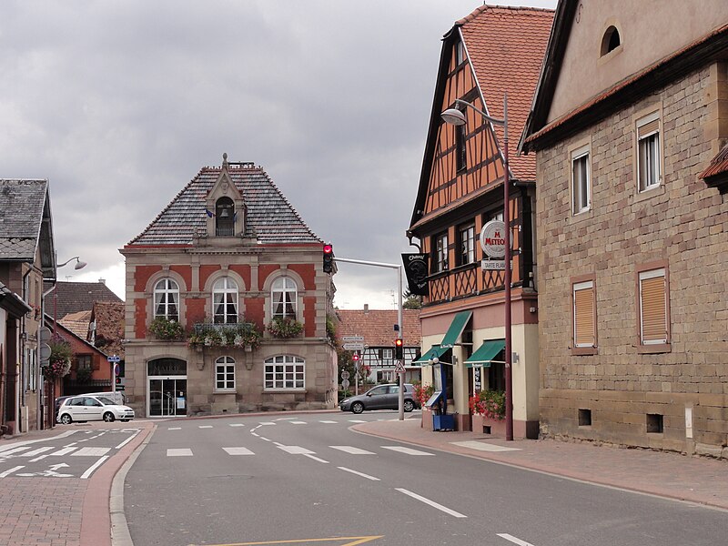 File:Lampertheim Mairie.jpg