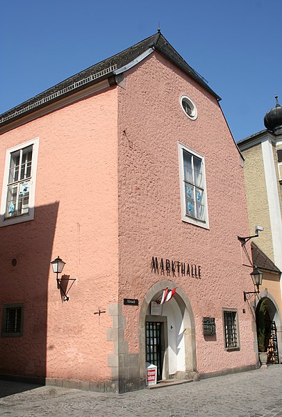 File:Linz-Innenstadt - Ehem Waaghaus 01.jpg