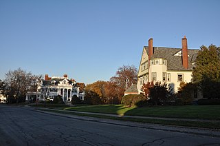 <span class="mw-page-title-main">Belvidere Hill Historic District</span> Historic district in Massachusetts, United States