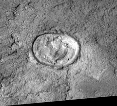 Lutsk crater J15 050836 2207 XN 40N003W.jpg