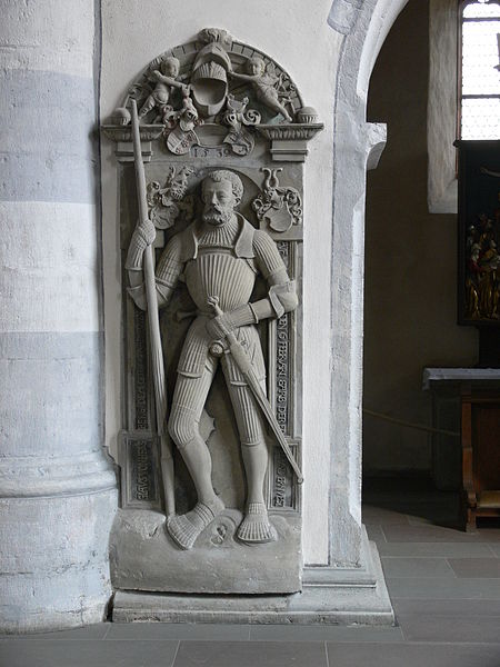 File:Münnerstadt Stadtpfarrkirche Epitaph Claus von Heßberg 1539.jpg