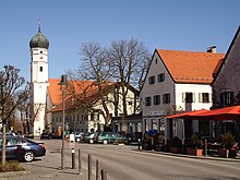 Ebersberger Straße und St. Margaret