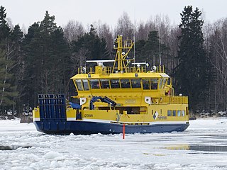 Fortune Salaire Mensuel de Finferries Combien gagne t il d argent ? 1 000,00 euros mensuels