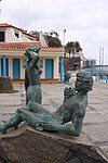 Madeira - Santa Cruz - sculpture (32741632264).jpg