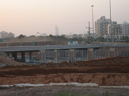 איך מגיעים באמצעות תחבורה ציבורית  למחלף אונו? - מידע על המקום