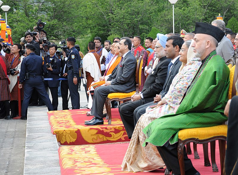 File:Manmohan Singh along with other Head of State and Government of SAARC Countries witnessed the Lha-dhar Hoisting (Hoisting of Traditional Large Flag), on the sidelines of the 16th SAARC Summit, in Thimphu, Bhutan.jpg