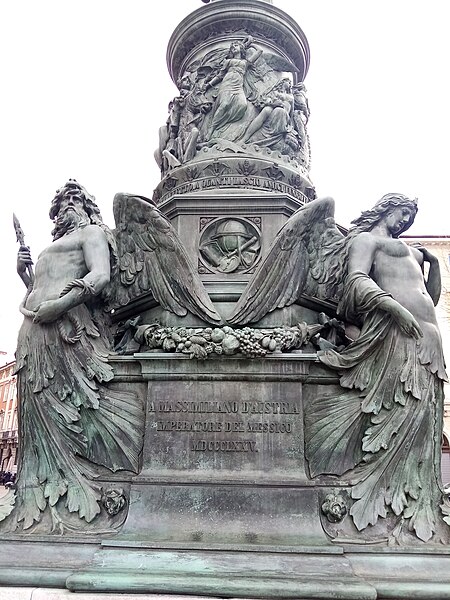 File:Maximilian Monument, Piazza Venezia, Trieste 3.jpg