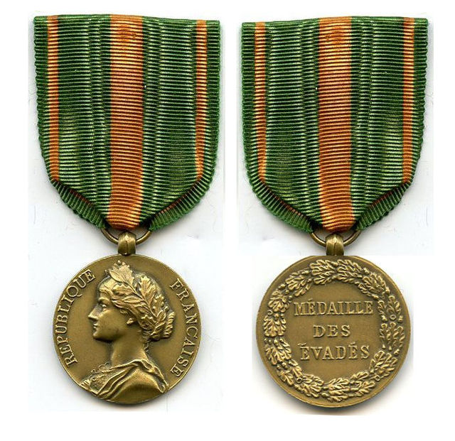 File:Medaille des Evades ribbon.svg - Wikipedia