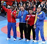 Siegerehrung im Superschwergewicht griechisch-römisch 2012: ganz links Olympiasieger Mijaín López
