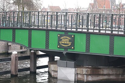 Hoe gaan naar Melkbrug met het openbaar vervoer - Over de plek