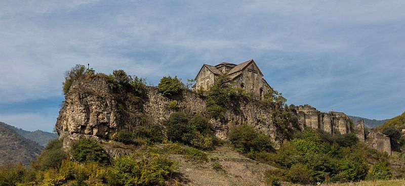 File:Monasterio de Akhtala, Armenia, 2016-09-30, DD 01.jpg