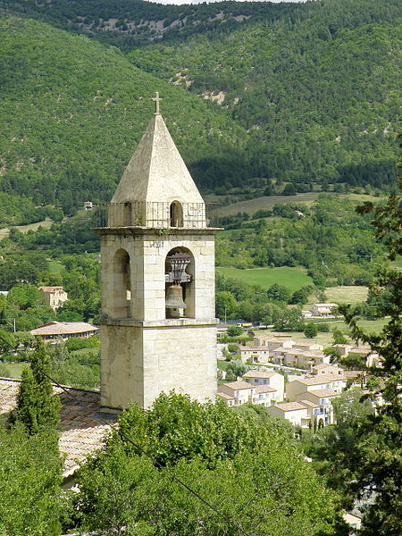 File:Montbrun-les-Bains Église Notre-Dame 3.JPG
