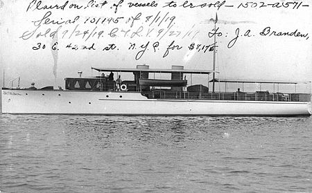 Aurore II in private use in 1916 or 1917. Motorboat Aurore II.jpg