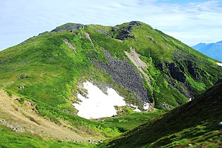 Mount Yotsu (2,571m) 四ツ岳