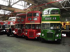 Bussar från North Western Road Car, som tidigare trafikerade linjerna Manchester Corporation och Salford Corporation, på Transport Museum.