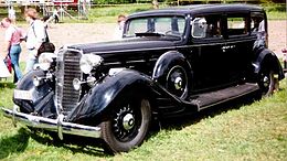 Un sedan Nash Ambassador din 1934