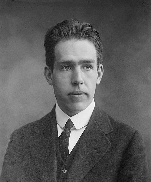 File:Niels Bohr Date Unverified LOC.jpg