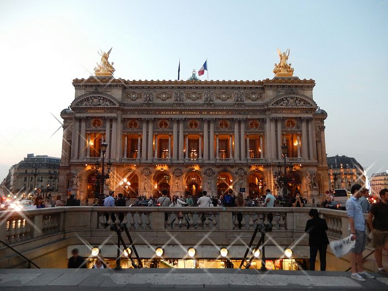 File:Opéra de Paris.JPG