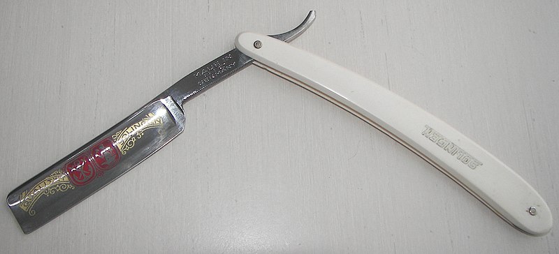 File:Open Razor with double stabiliser.JPG