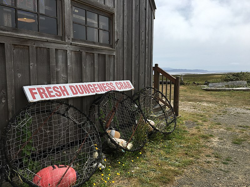 File:Oysterville Dungeness crab sign (28362359784).jpg