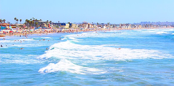 The beach at Pacific Beach looking south