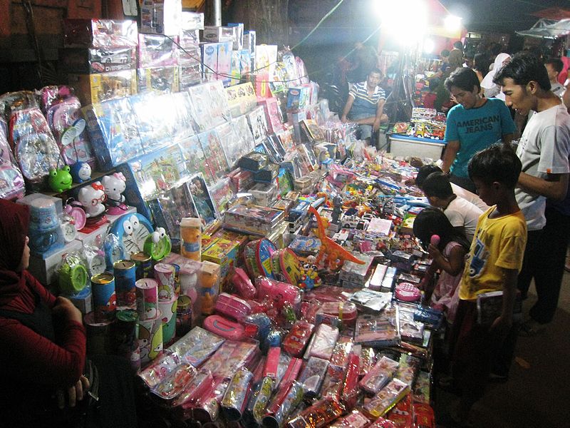 File:Pasar Malam Rawasari 5.JPG