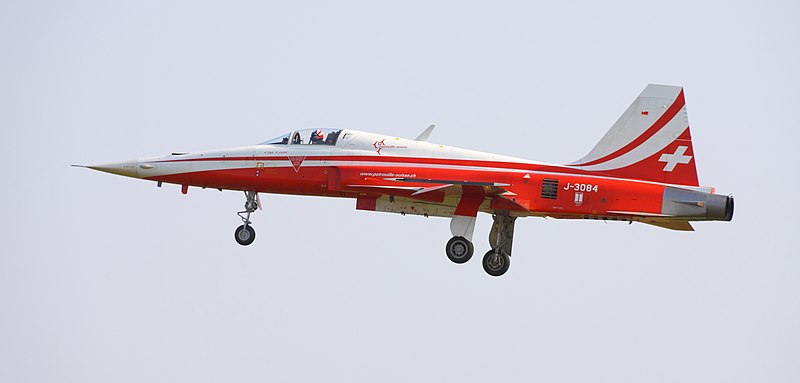 File:Patrouille Suisse 4729.JPG