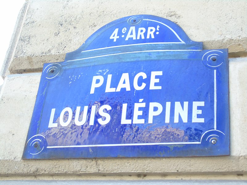 File:Place Louis Lépine (4 Arr).001 - Paris.jpg