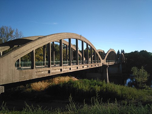 Pont Boulet, face Nord, direction Marsillargues. Photo prise en fin de journée.