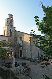 Facciata della Chiesa di San Giovanni Battista.