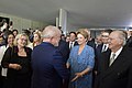 Lula recebe cumprimentos da ex-presidenta Dilma
