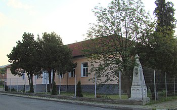 Școala gimnazială „Mircea Luca”