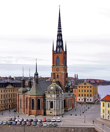 File:Rhkyrkan fr staden.jpg