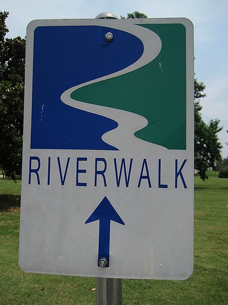 File:Riverwalk sign Memphis TN 010.jpg