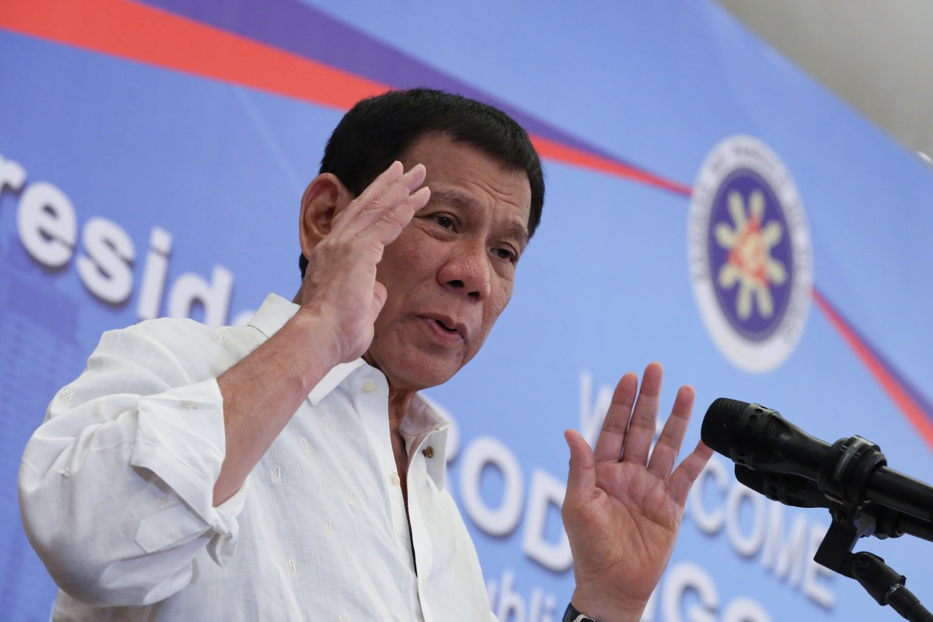1920px Rodrigo Duterte delivers his message to the Filipino community in Vietnam during a meeting on September 28
