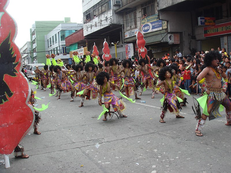 File:SAPATOSMARIKINA.JPG