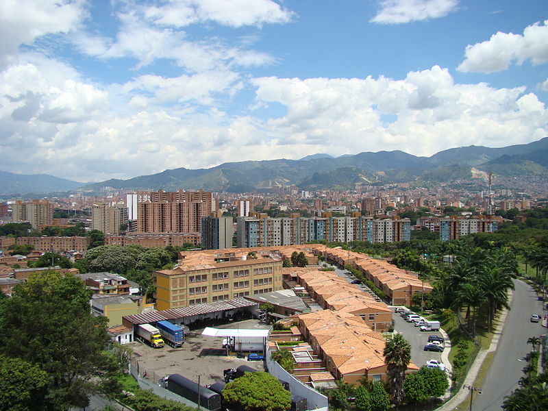 Datei:Sector Estadio, Medellín, Kolumbien.jpg