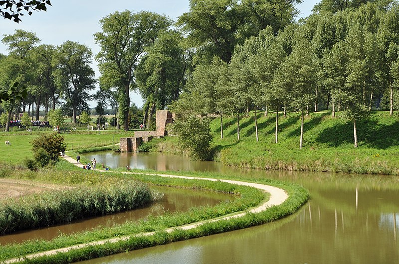 File:Sluis Ramparts R02.jpg