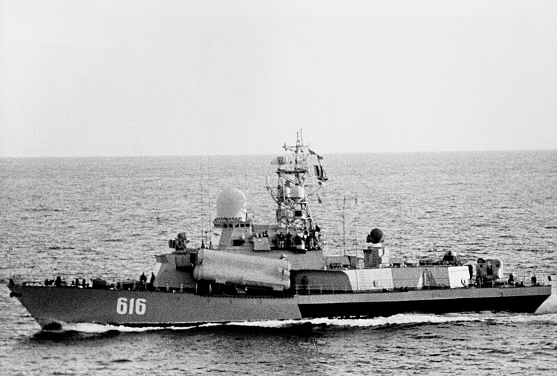 ファイル:Soviet Nanuchka class guided missile corvette.JPEG