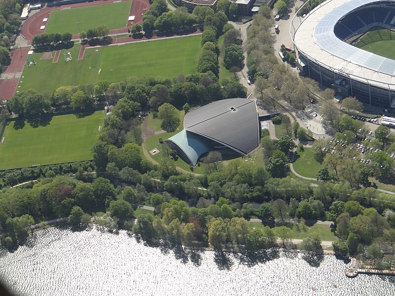 File:Stadionbad Hannover Luftbild.JPG