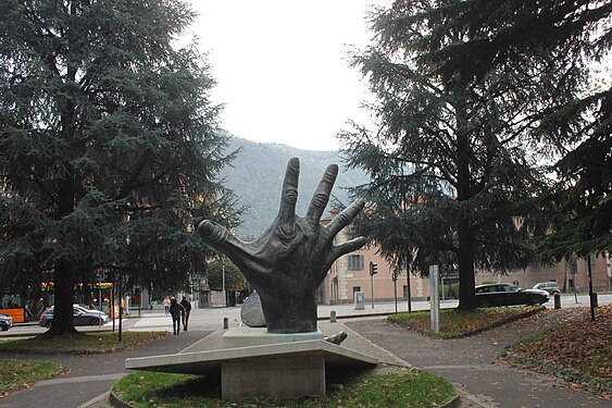 Statue of Hands