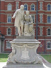 Royal Holloway College Statue In South Quadrangle